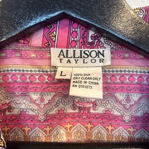 NWT Allison Taylor 100% Silk Shantung Blouse – Size L